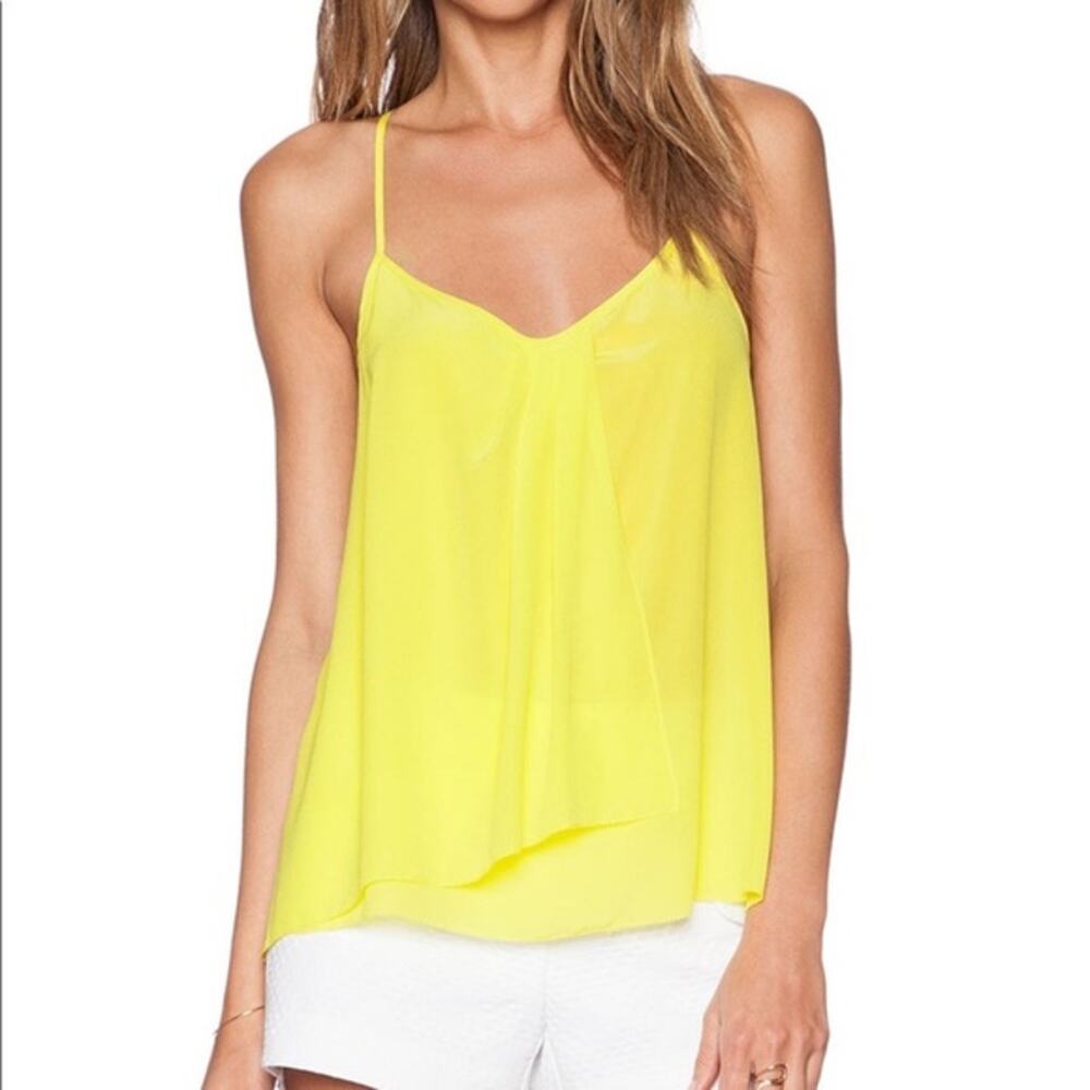 AQUA Women's Limeade V-Neck Flowy Top Sz S